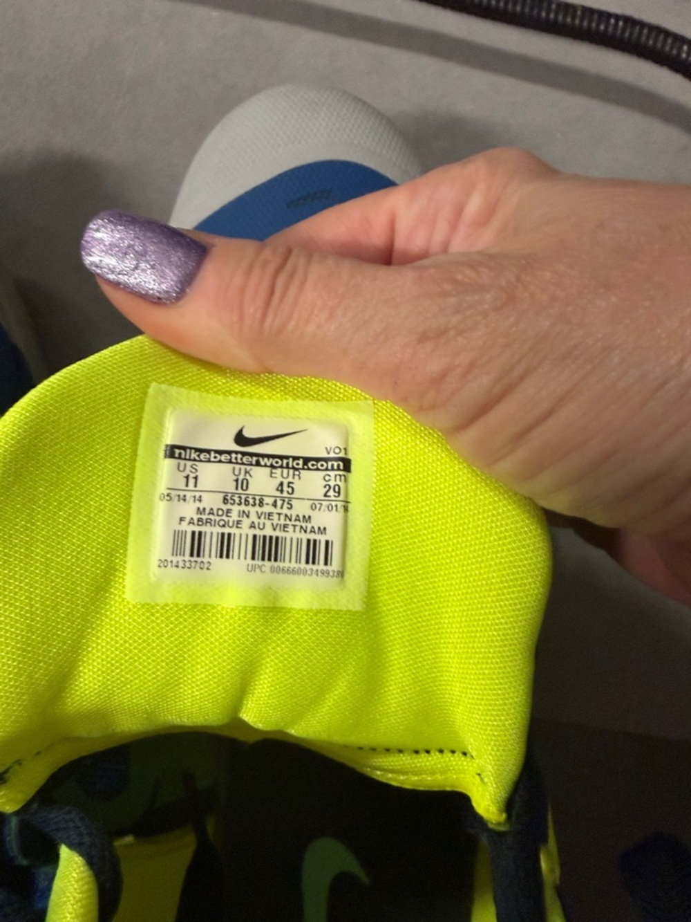 Nike Blue and Neon Yellow High-Top Basketball Shoes - Picture 5 of 9